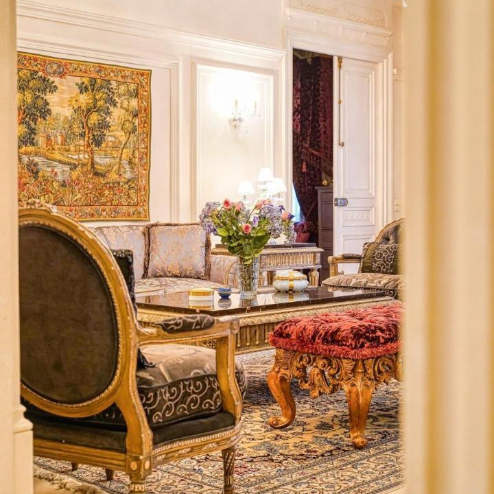 Photo of Others in Champs-Elysees