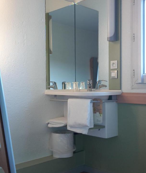 Photo of Bathroom in Saint-Gratien