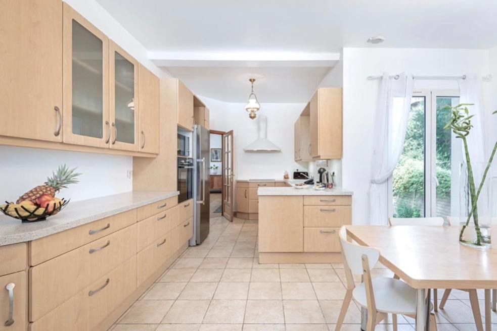Photo of Kitchen in Le Chesnay