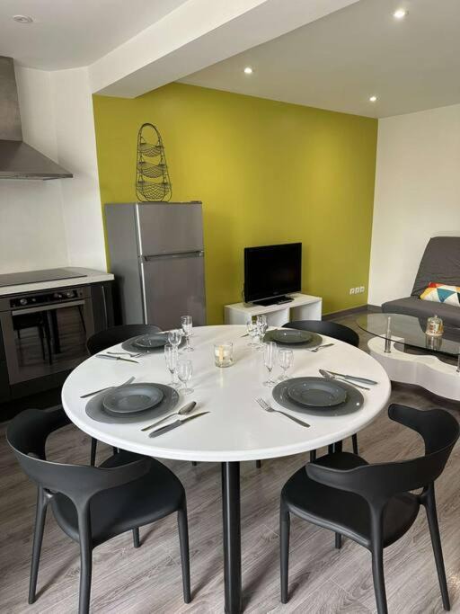 Photo of Livingroom in Deux Rivieres