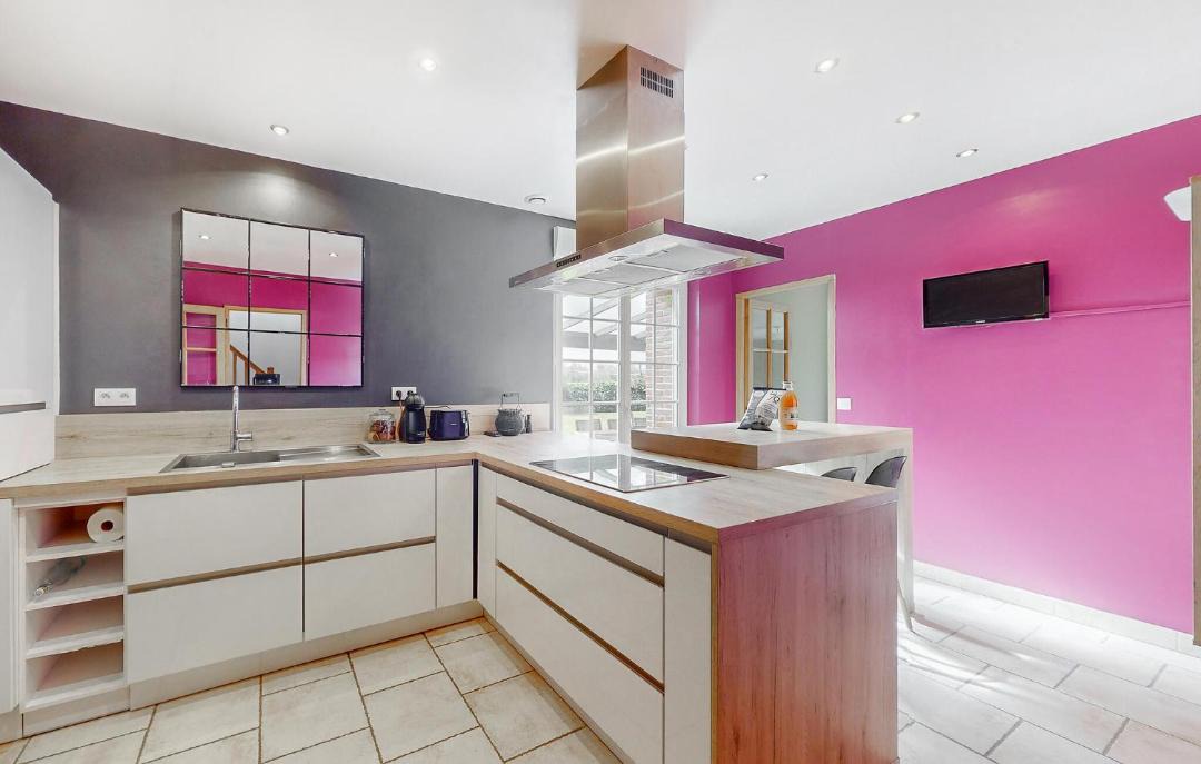 Photo of Kitchen in Saint-Aubin-Routot