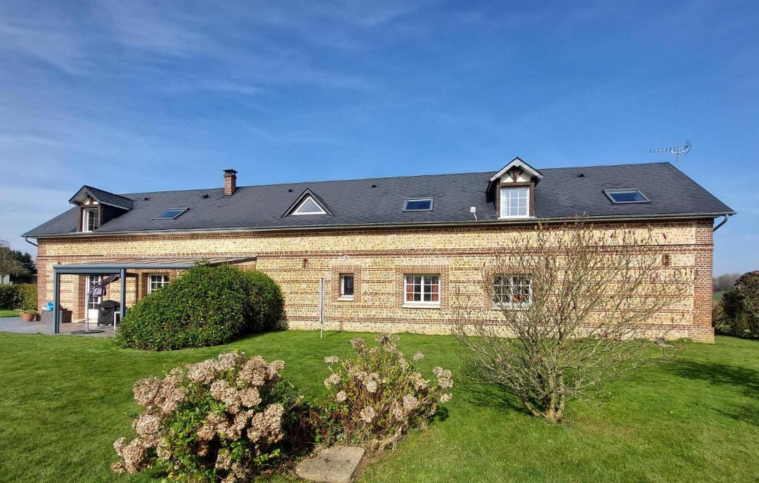 Photo of Buildings in Saint-Aubin-Routot