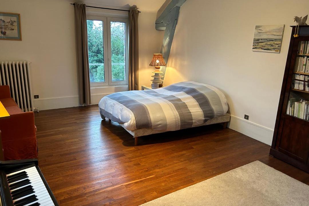Photo of Bedroom in Rueil-Malmaison