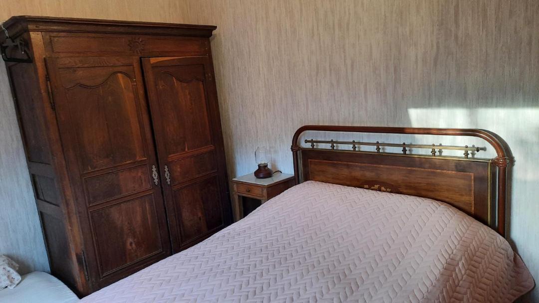Photo of Bedroom in Villapourcon