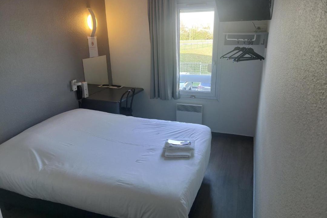 Photo of Bedroom in Jaux