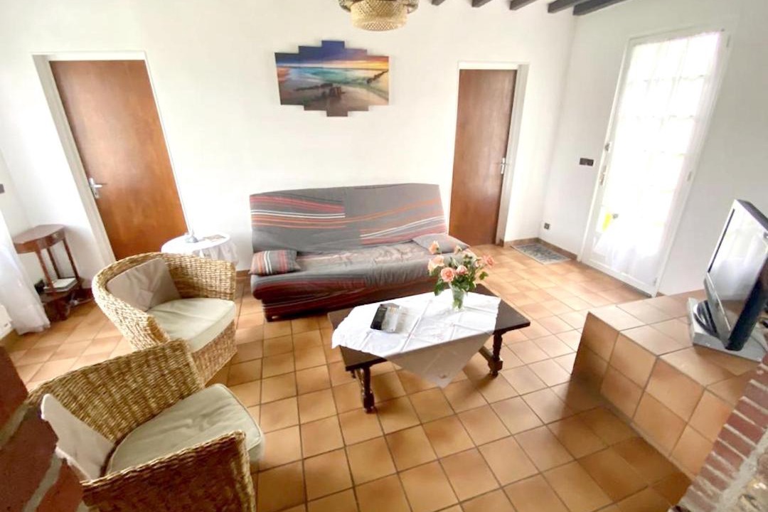 Photo of Livingroom in Tours-en-Vimeu