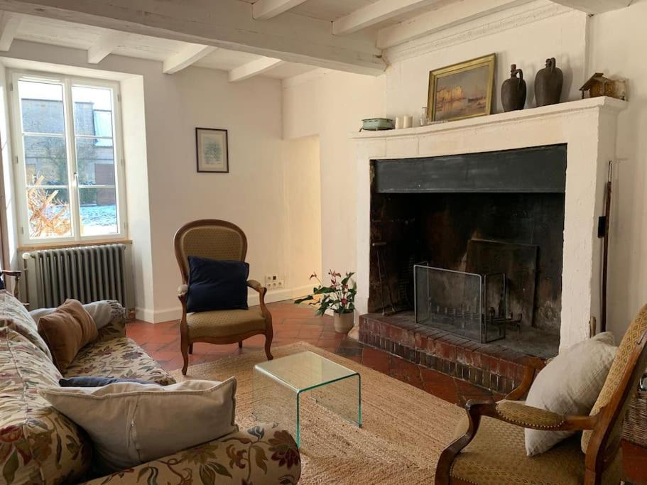 Photo of Livingroom in Lingevres