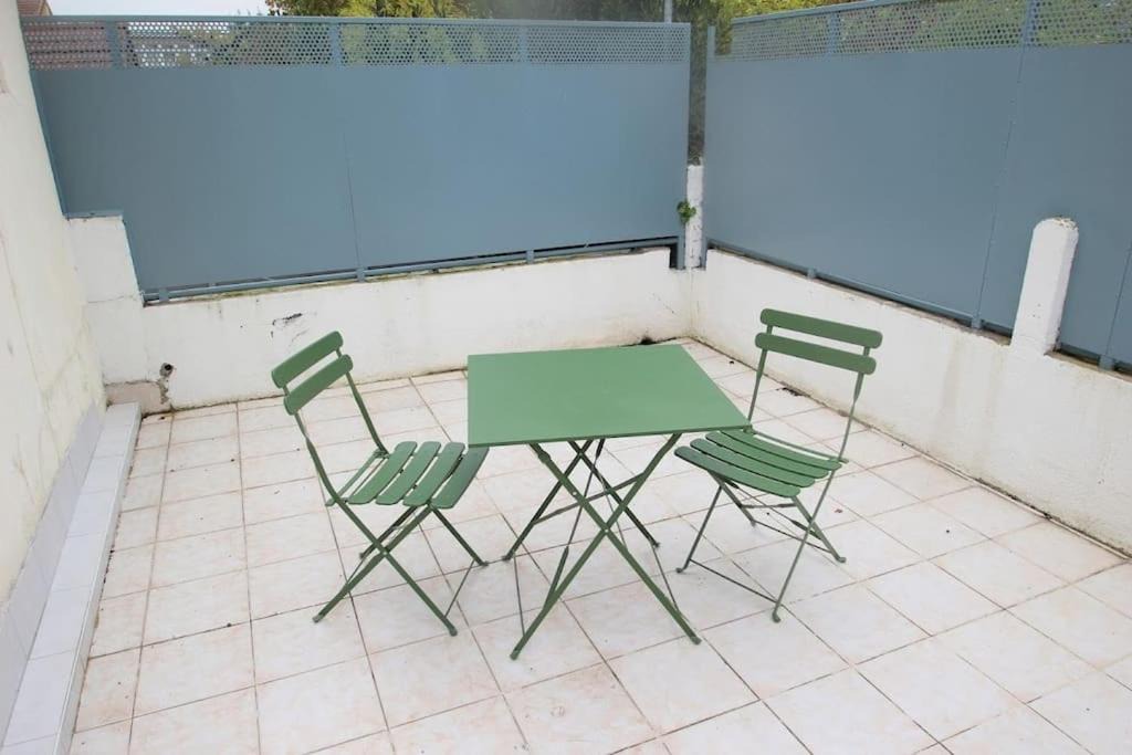 Photo of Patio Balcony in Bretigny-sur-Orge