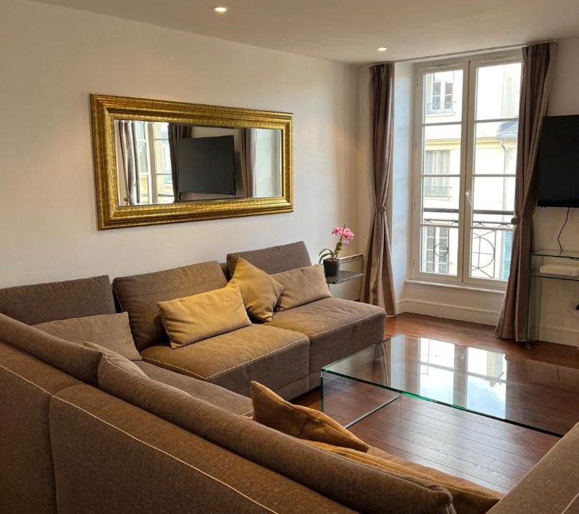 Photo of Livingroom in Saint-Germain-en-Laye