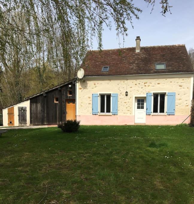 Photo of Buildings in Aulnoy