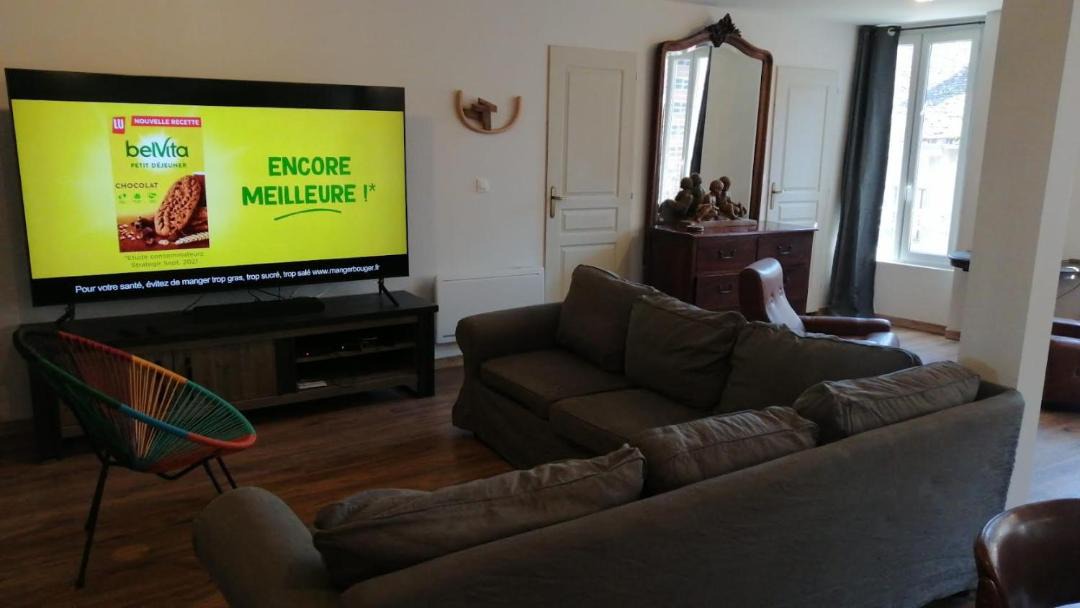 Photo of Livingroom in Courtenay