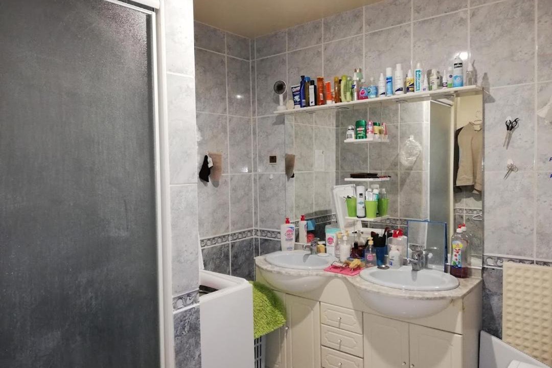 Photo of Bathroom in Verneuil-sur-Avre