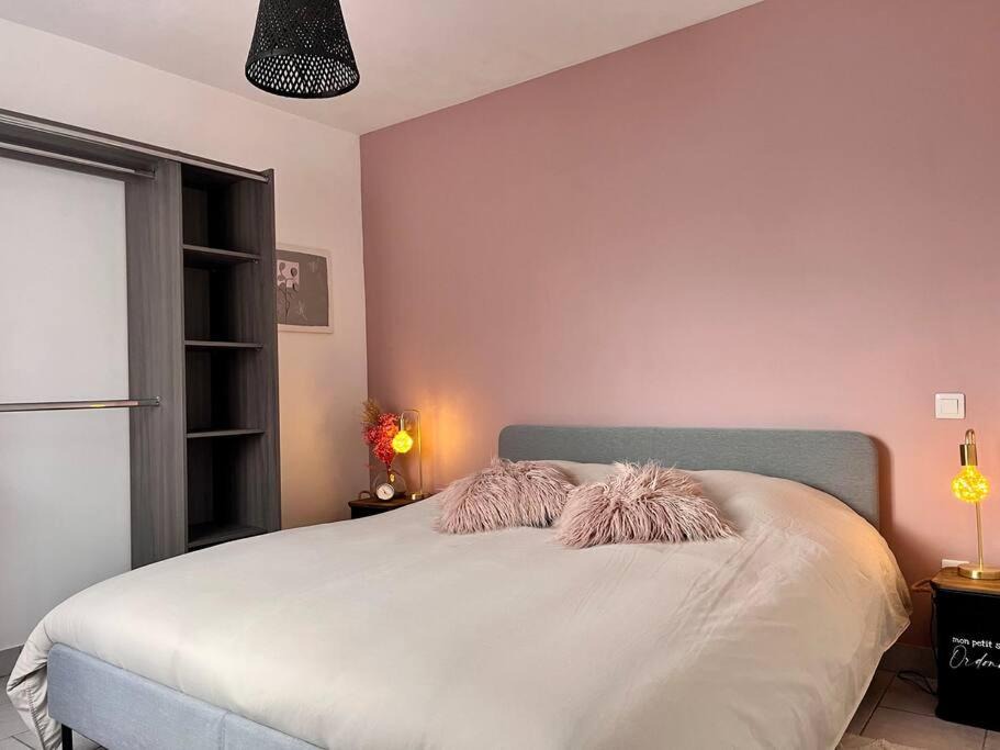 Photo of Bedroom in Fressenneville