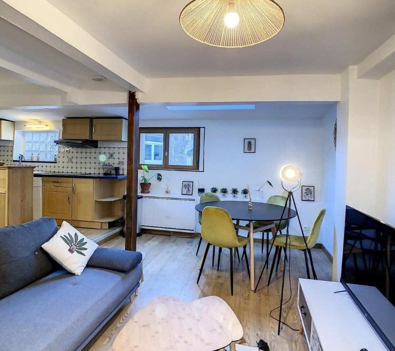 Photo of Livingroom in Chantilly
