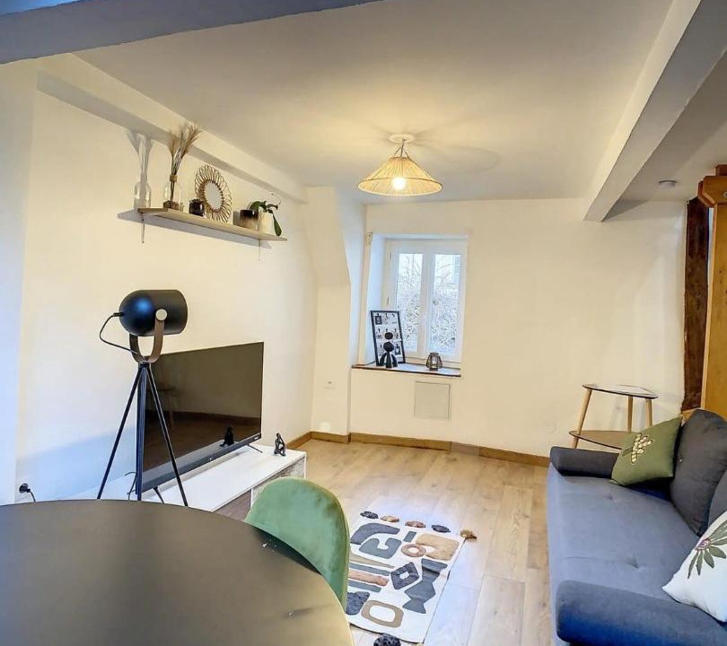 Photo of Livingroom in Chantilly