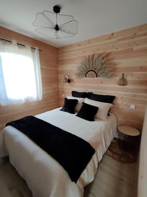 Photo of Bedroom in Voudenay