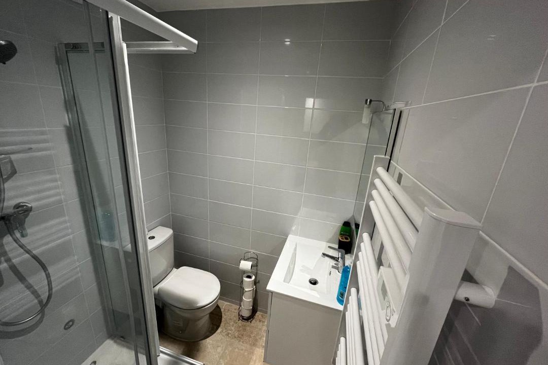 Photo of Bathroom in Paray-Vieille-Poste