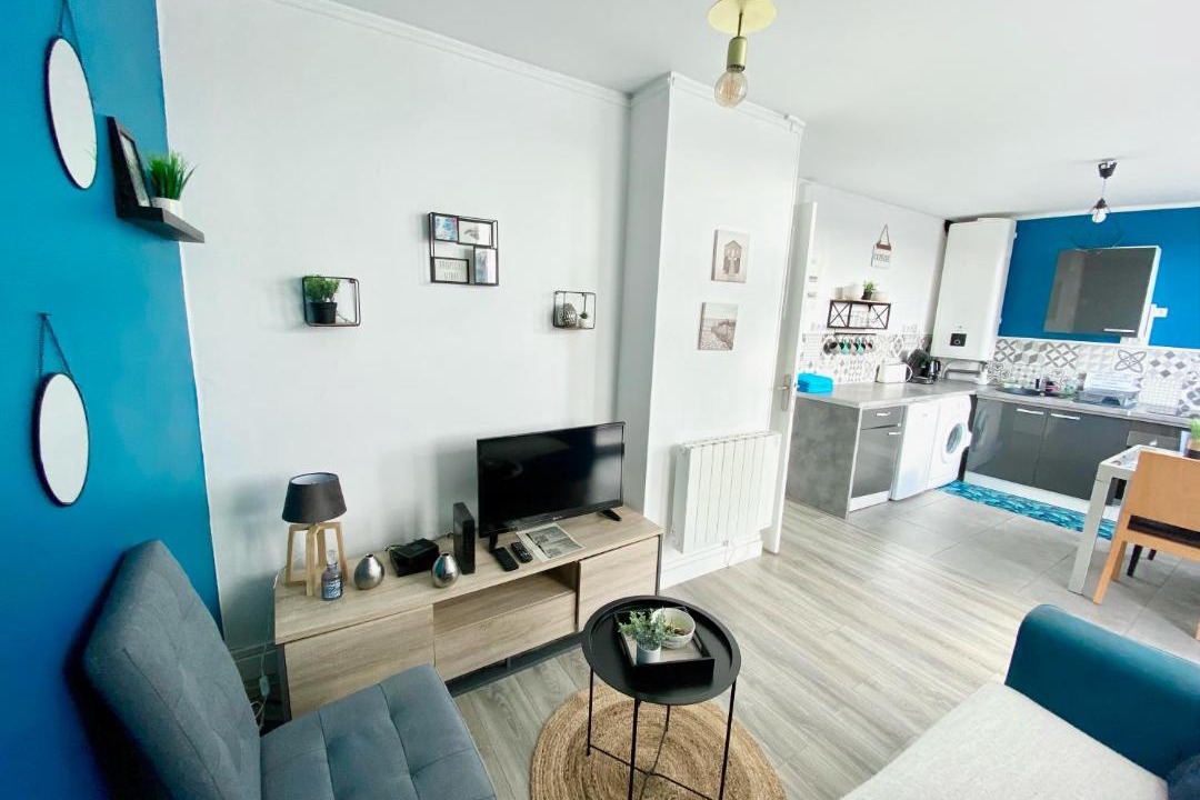 Photo of Livingroom in Calais City Center