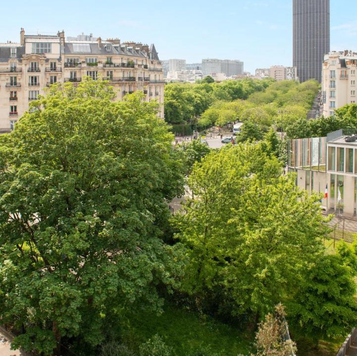 Photo of Others in Montparnasse