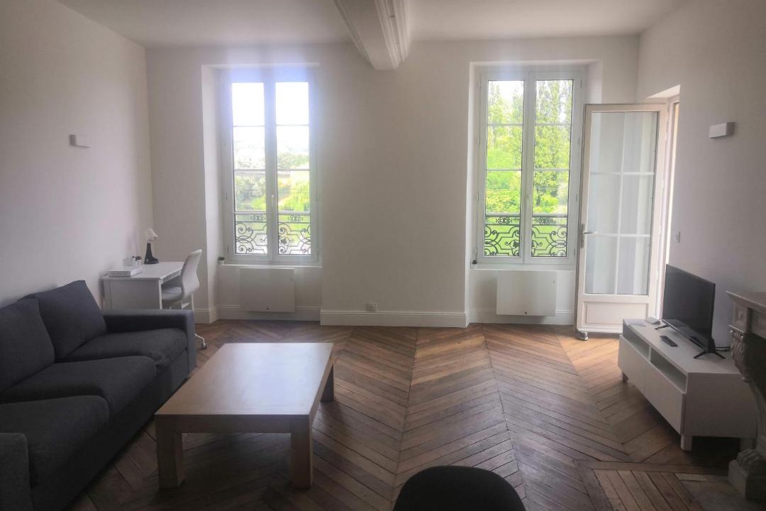 Photo of Livingroom in Mantes-la-Jolie