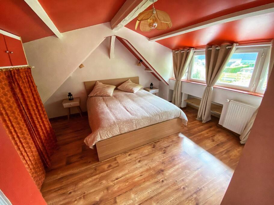 Photo of Bedroom in Ouville-la-Riviere