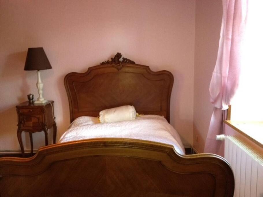 Photo of Bedroom in Baslieux-sous-Chatillon