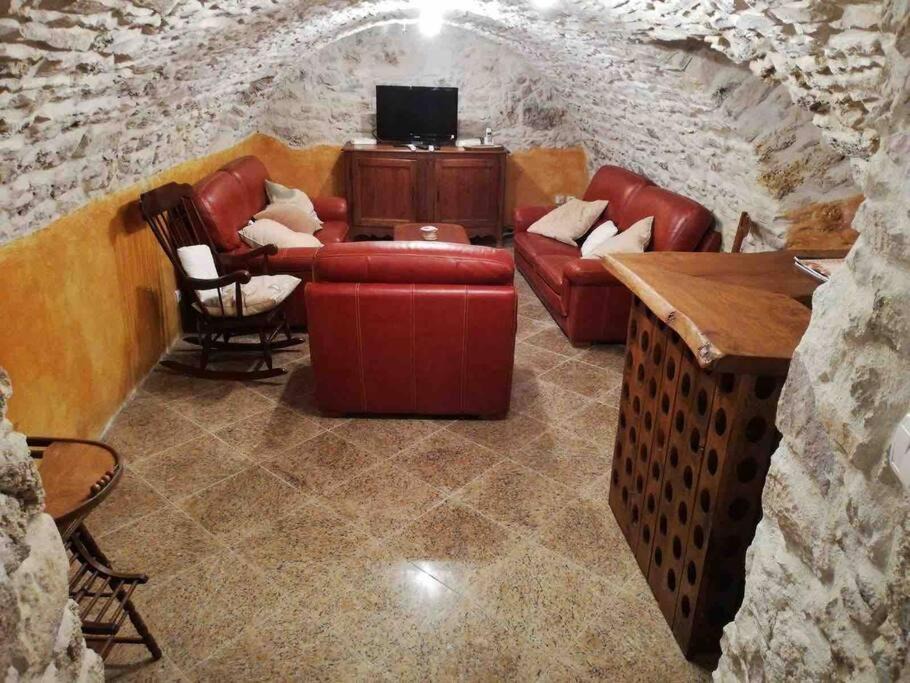 Photo of Livingroom in Baslieux-sous-Chatillon