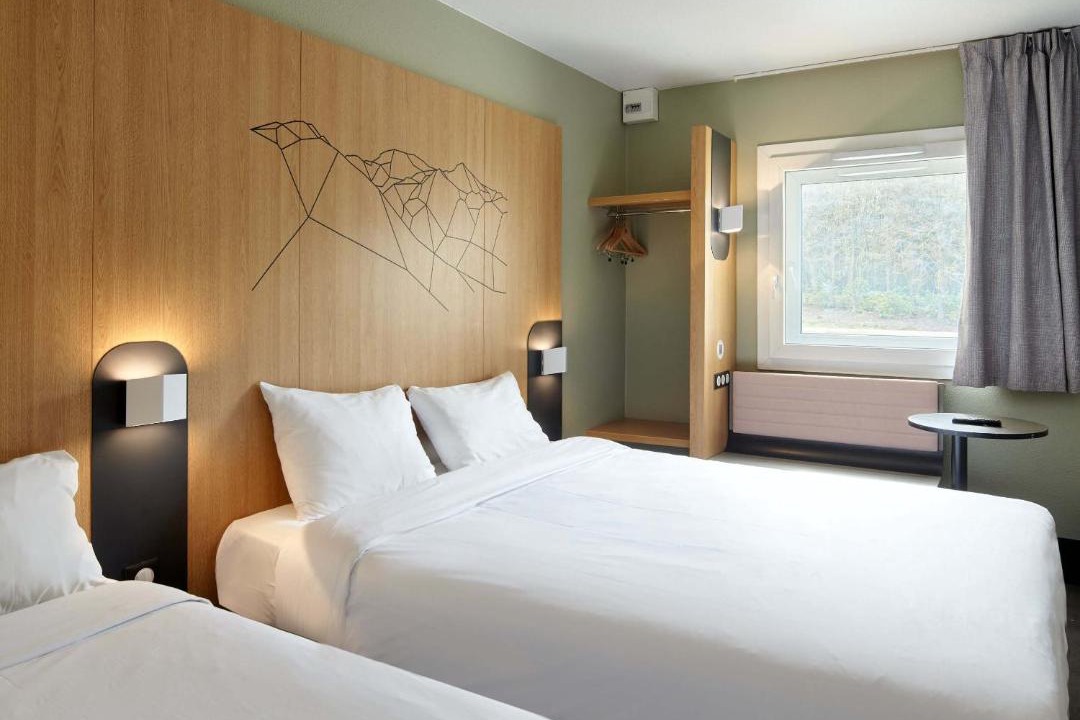 Photo of Bedroom in Roissy-en-France