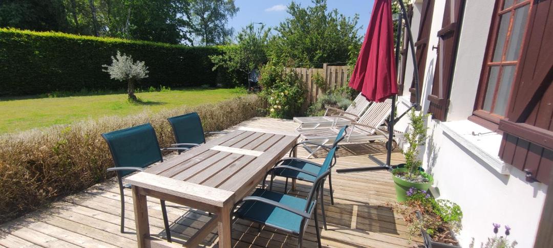 Photo of Patio Balcony in Saint-Quentin-en-Tourmont