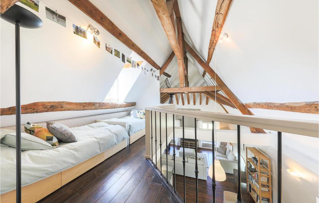 Photo of Bedroom in Ocquerre