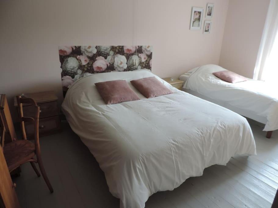 Photo of Bedroom in Puiseux