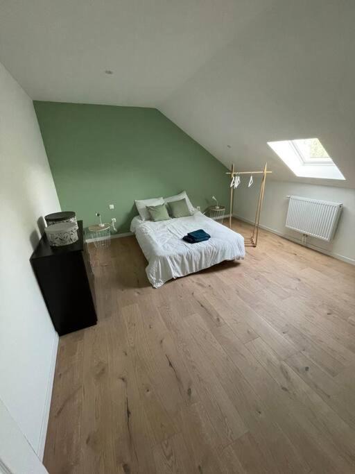 Photo of Bedroom in Somain