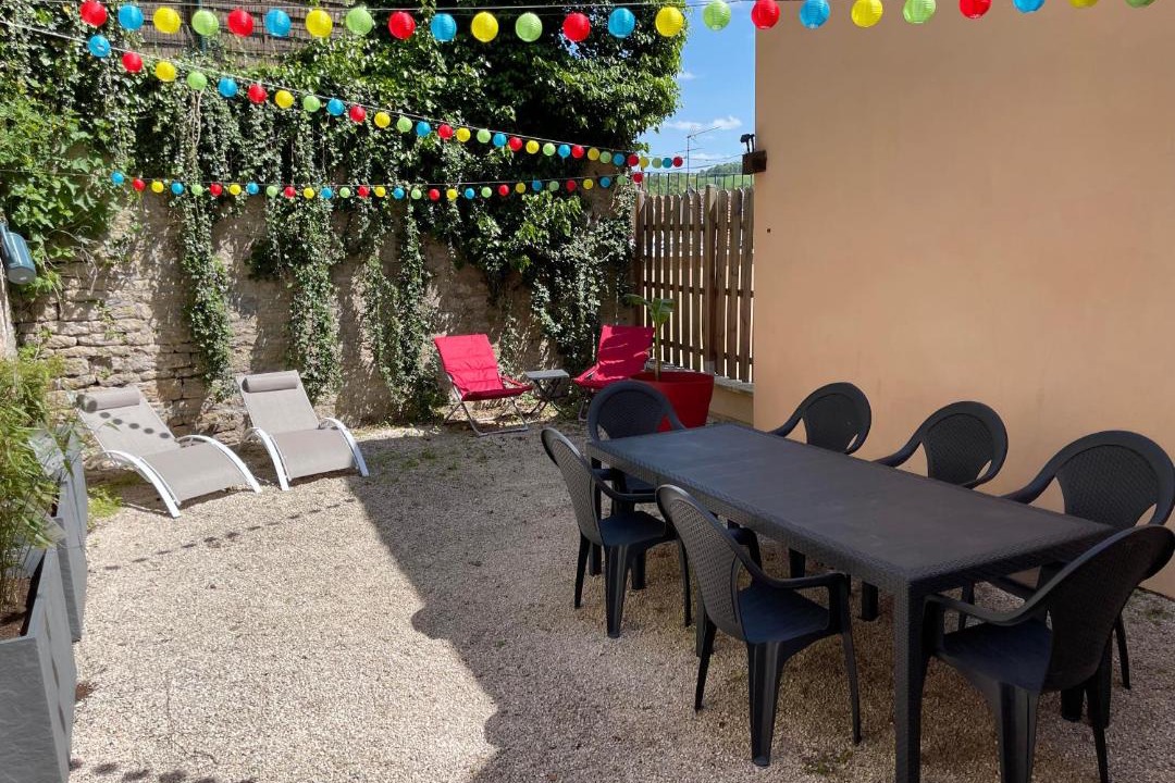 Photo of Patio Balcony in Montbard