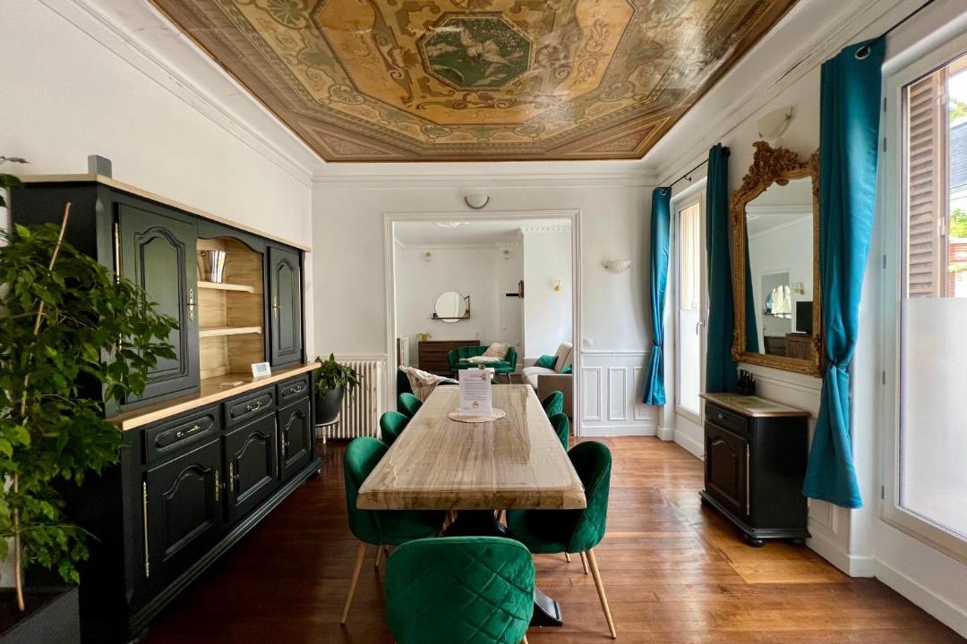 Photo of Livingroom in Fontainebleau