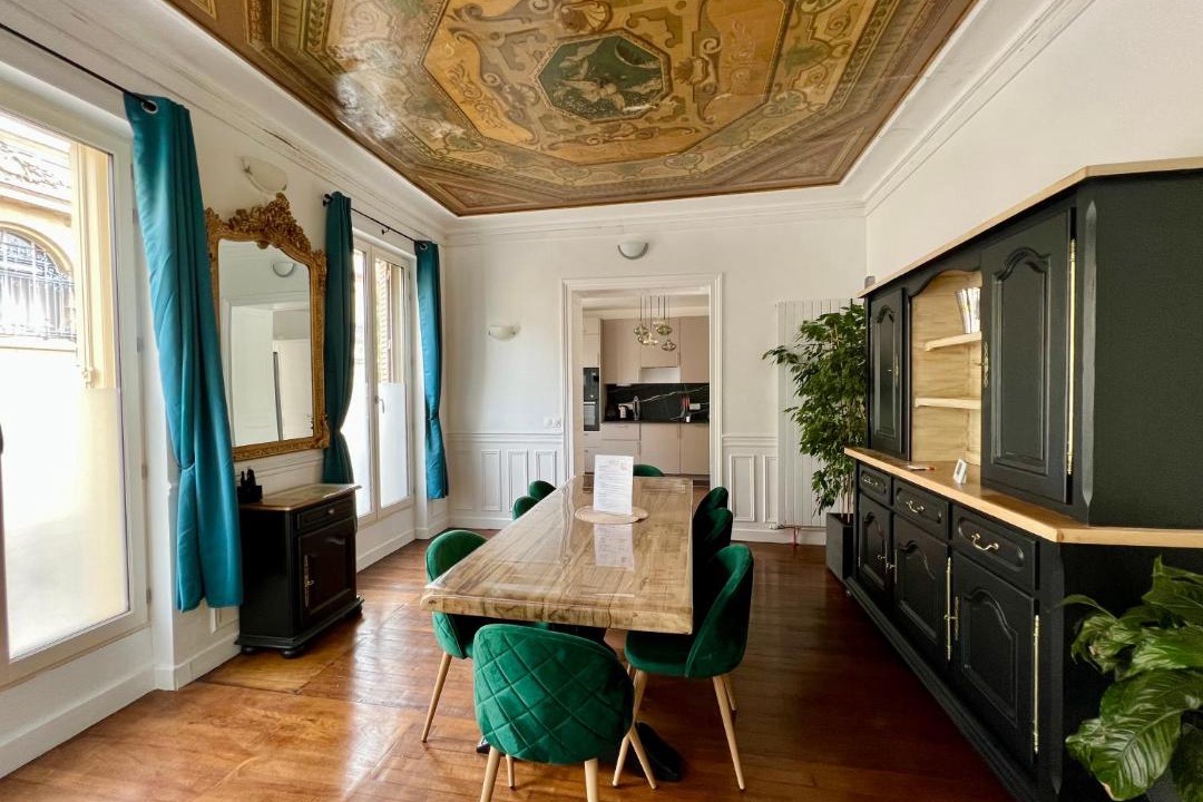 Photo of Livingroom in Fontainebleau