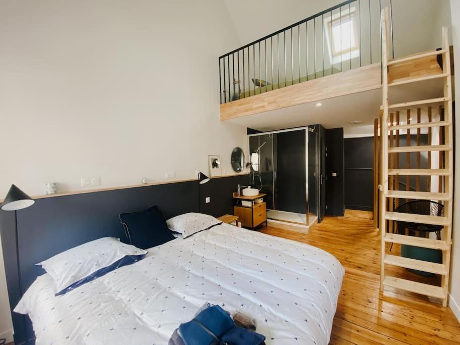 Photo of Bedroom in Arras