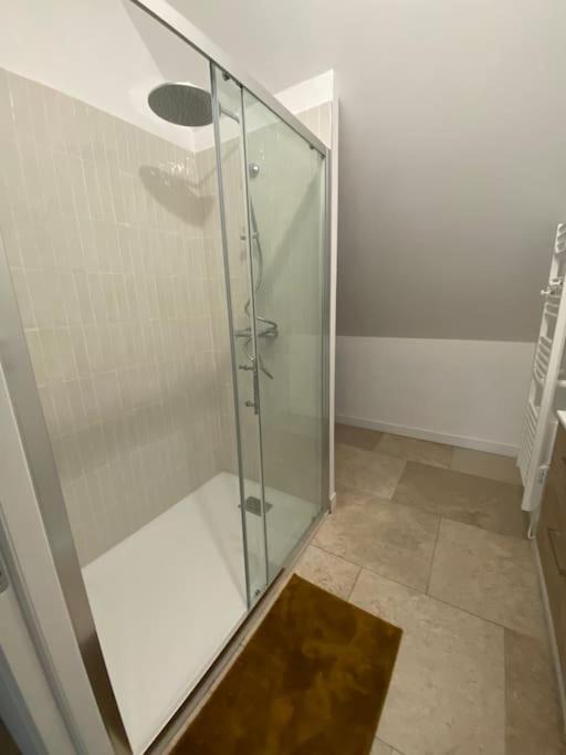 Photo of Bathroom in Peronne