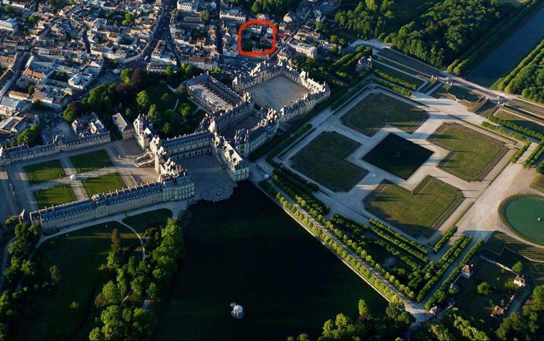 Photo of Buildings in Fontainebleau