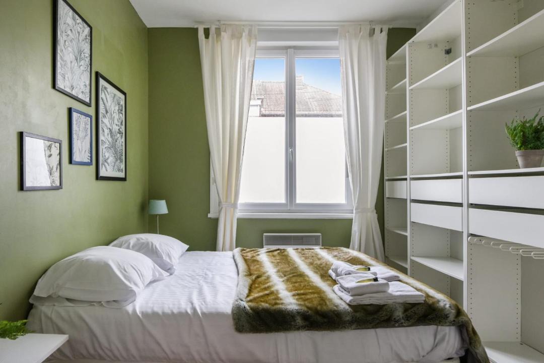 Photo of Bedroom in Lambersart