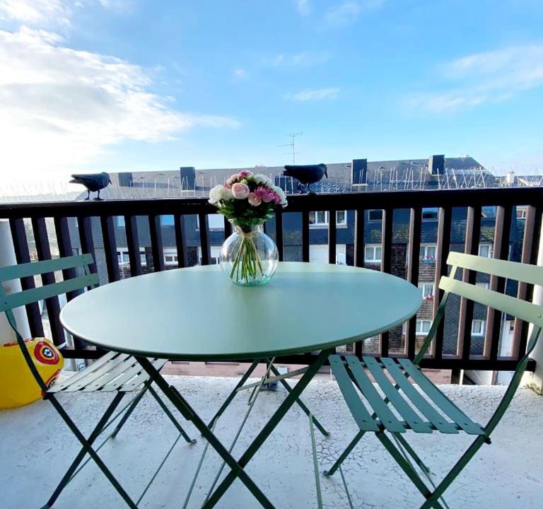 Photo of Patio Balcony in Trouville-sur-Mer
