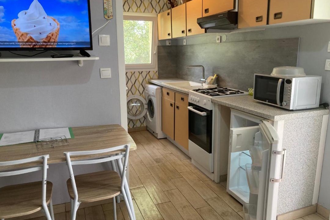 Photo of Kitchen in Compreignac