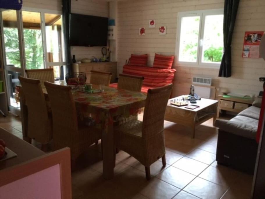 Photo of Livingroom in Saint-Germain-de-Tallevende-la-Lande-Vaumont