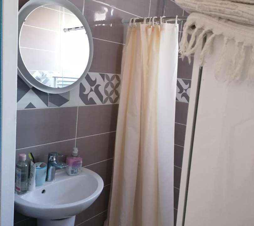 Photo of Bathroom in Quincy-Voisins