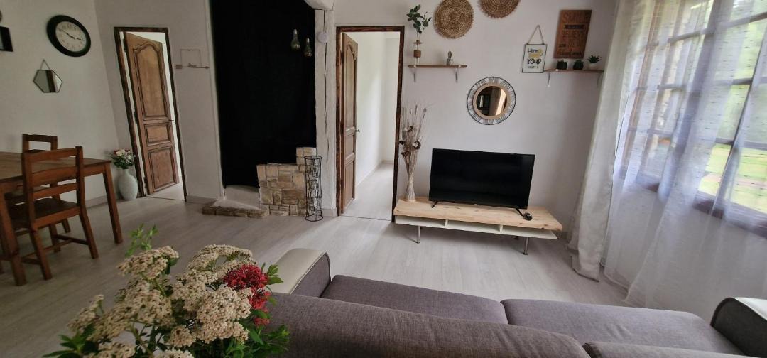 Photo of Livingroom in Boitron