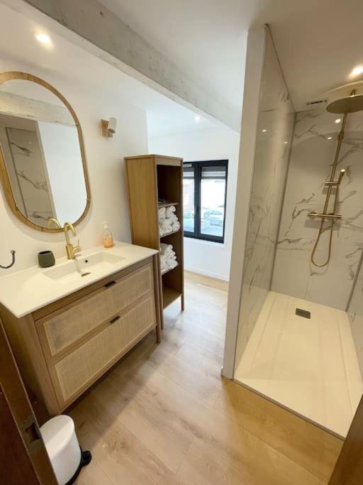 Photo of Bathroom in Petit-Fort-Philippe