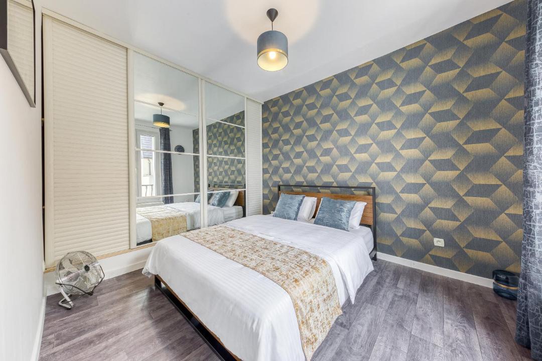 Photo of Bedroom in Alfortville