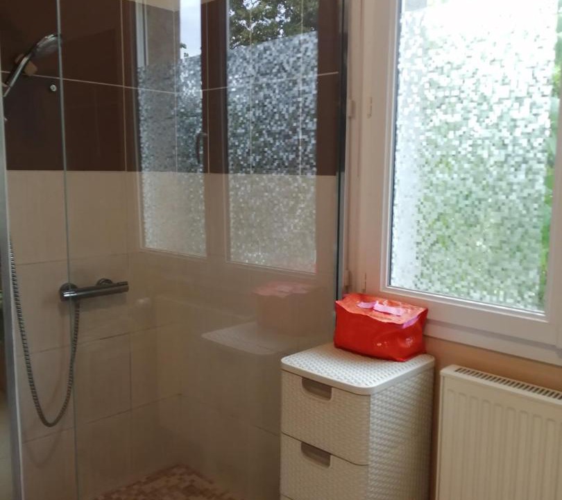 Photo of Bathroom in Uxeau