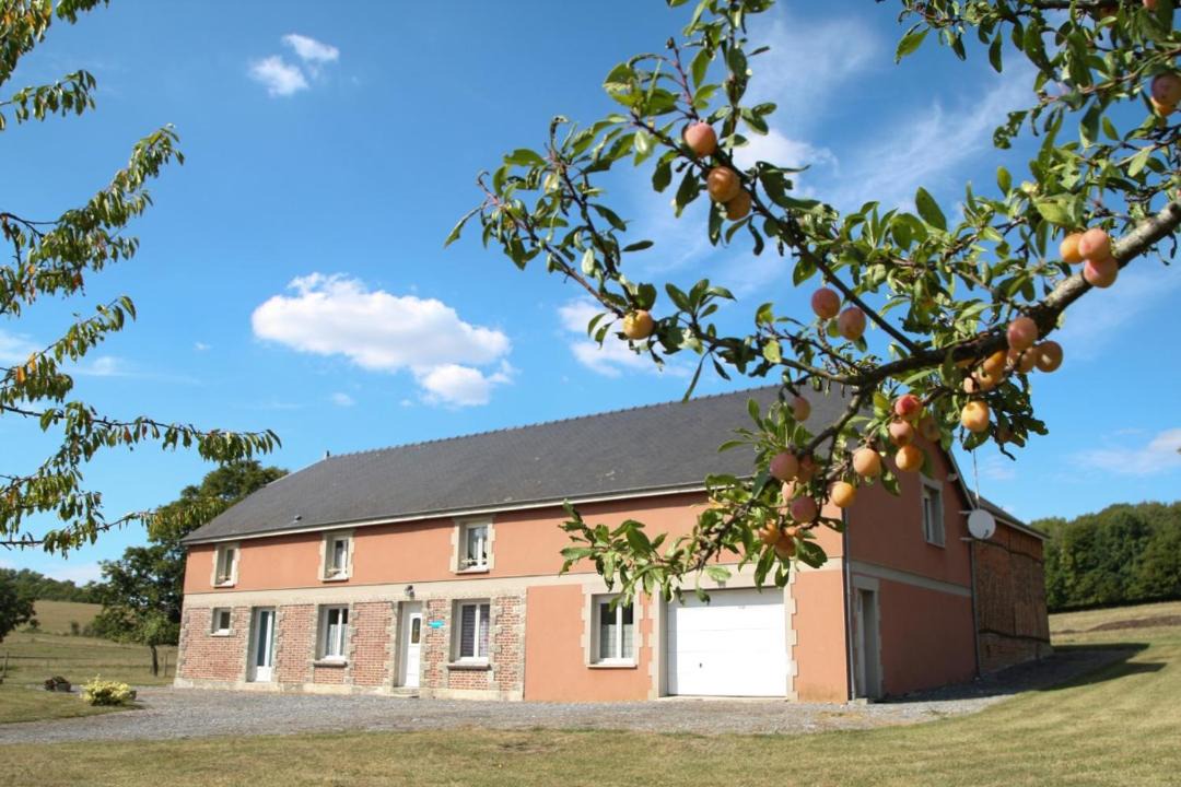 Photo of Buildings in Chaumont-Porcien