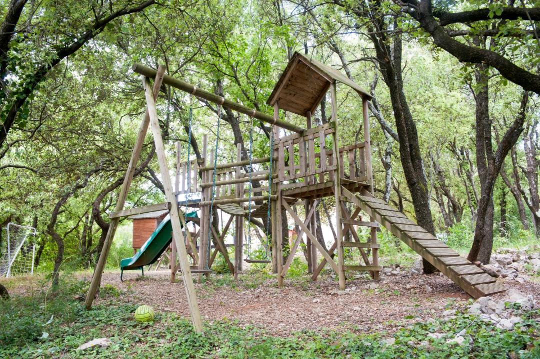Photo of Outdoor in Saint-Martin-de-Londres