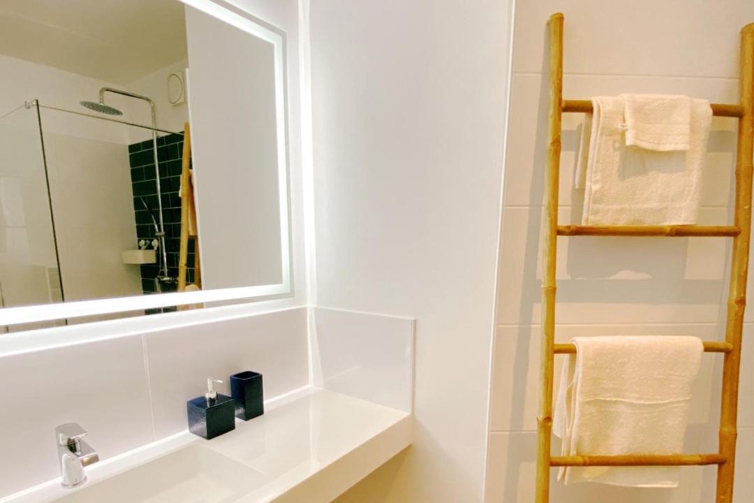 Photo of Bathroom in Deols